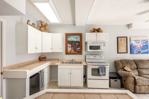 Tiny photo for 212 Villa View Place, Lynchburg, VA 24502 (MLS # 364811)