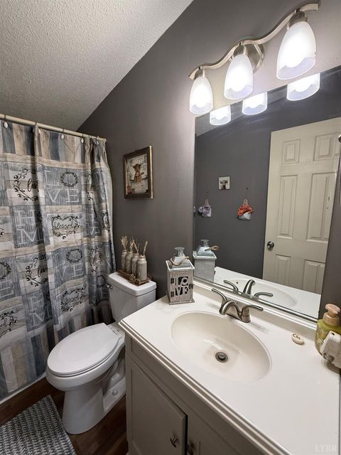 Tiny photo for 304 Plain Ridge Drive, Evington, VA 24550 (MLS # 365047)