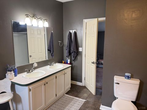 Tiny photo for 304 Plain Ridge Drive, Evington, VA 24550 (MLS # 365047)