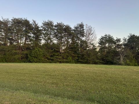 Tiny photo for 25 Nyle Ridge Road, Wirtz, VA 24184 (MLS # 362420)