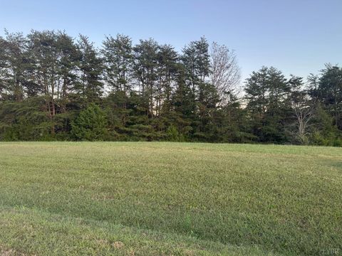 Tiny photo for 25 Nyle Ridge Road, Wirtz, VA 24184 (MLS # 362420)