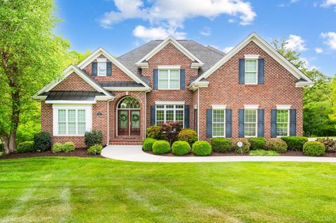 Photo of 2058 Rocky Branch Drive, Forest, VA 24551 (MLS # 366398)
