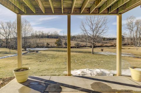 Tiny photo for 2003 Colby Drive, Forest, VA 24551 (MLS # 364428)