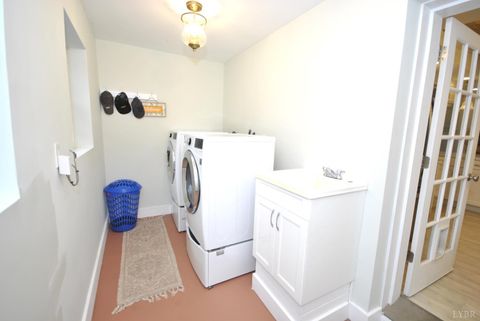 Tiny photo for 3205 Cary Street, Lynchburg, VA 24501 (MLS # 363911)
