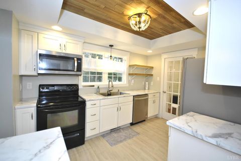 Tiny photo for 3205 Cary Street, Lynchburg, VA 24501 (MLS # 363911)