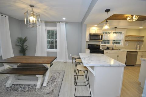 Tiny photo for 3205 Cary Street, Lynchburg, VA 24501 (MLS # 363911)