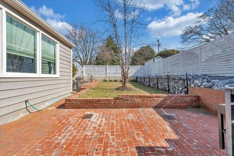 Tiny photo for 817 Pershing Avenue, Lynchburg, VA 24503 (MLS # 364783)