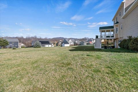Tiny photo for 1234 Autumn Run Drive, Forest, VA 24551 (MLS # 365428)