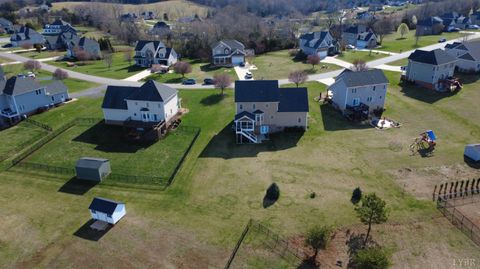 Tiny photo for 1234 Autumn Run Drive, Forest, VA 24551 (MLS # 365428)