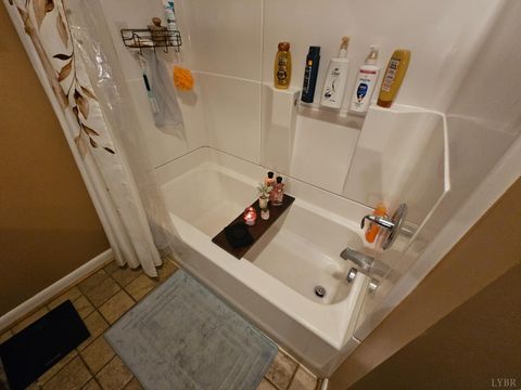 Tiny photo for 5393 Thomas Jefferson Road, Forest, VA 24551 (MLS # 363425)