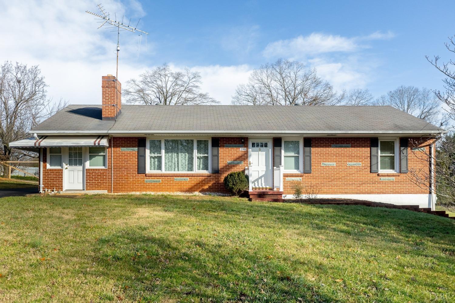 299 Seminole Drive, Madison Heights, Virginia image 1