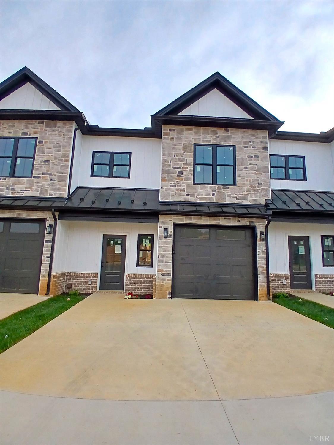 105 Luke Court, Rustburg, Virginia image 1