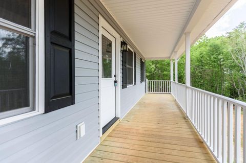 Tiny photo for 465 Soybean Drive, Appomattox, VA 24522 (MLS # 352238)