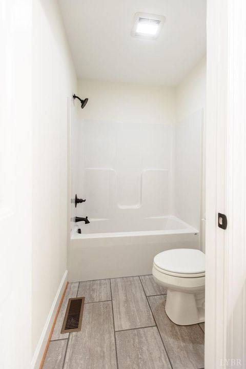 Tiny photo for 465 Soybean Drive, Appomattox, VA 24522 (MLS # 352238)