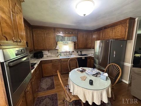 Tiny photo for 733 Morning Star Road, Appomattox, VA 24522 (MLS # 362460)