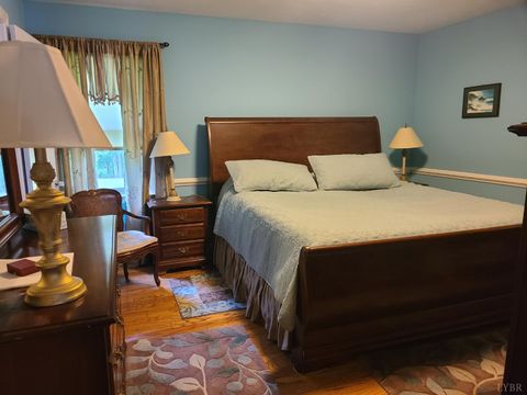 Tiny photo for 733 Morning Star Road, Appomattox, VA 24522 (MLS # 362460)