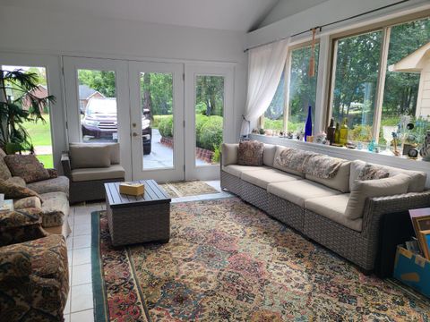 Tiny photo for 733 Morning Star Road, Appomattox, VA 24522 (MLS # 362460)