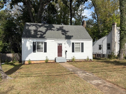 Homes For Sale - 208 Perrymont Avenue<br/> Lynchburg, VA 24502