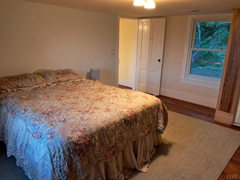 Tiny photo for 952 Naked Mountain Lane, Shipman, VA 22971 (MLS # 366129)