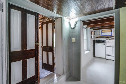 Tiny photo for 952 Naked Mountain Lane, Shipman, VA 22971 (MLS # 366129)