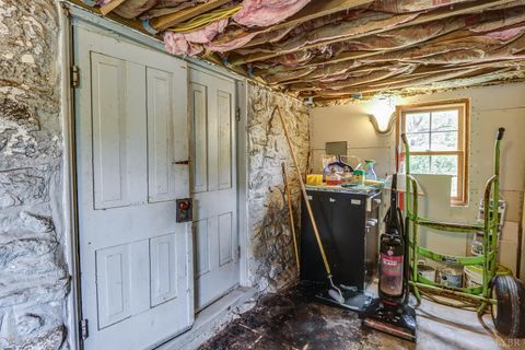 Tiny photo for 952 Naked Mountain Lane, Shipman, VA 22971 (MLS # 366129)