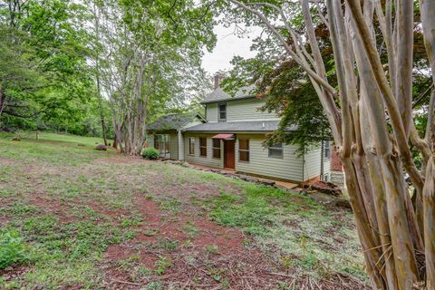 Tiny photo for 952 Naked Mountain Lane, Shipman, VA 22971 (MLS # 366129)