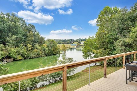 Tiny photo for 118 Sailview Drive, Forest, VA 24551 (MLS # 362227)