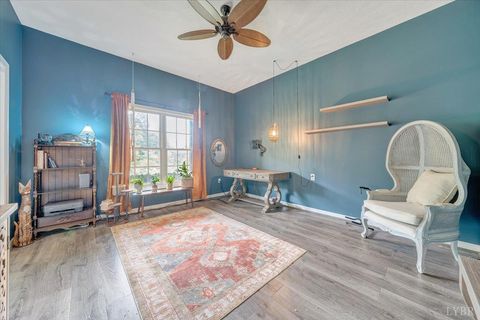 Tiny photo for 118 Sailview Drive, Forest, VA 24551 (MLS # 362227)