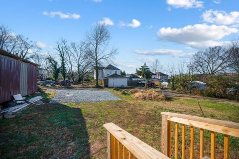 Tiny photo for 2927 Langhorne Road, Lynchburg, VA 24501 (MLS # 363451)