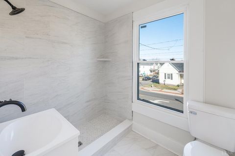 Tiny photo for 2927 Langhorne Road, Lynchburg, VA 24501 (MLS # 363451)