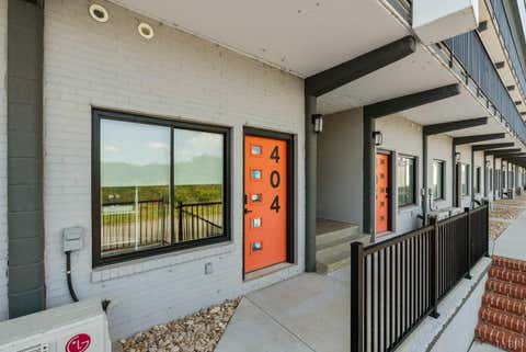 Photo of 1500 Main Street #404, Lynchburg, VA 24504 (MLS # 368706)