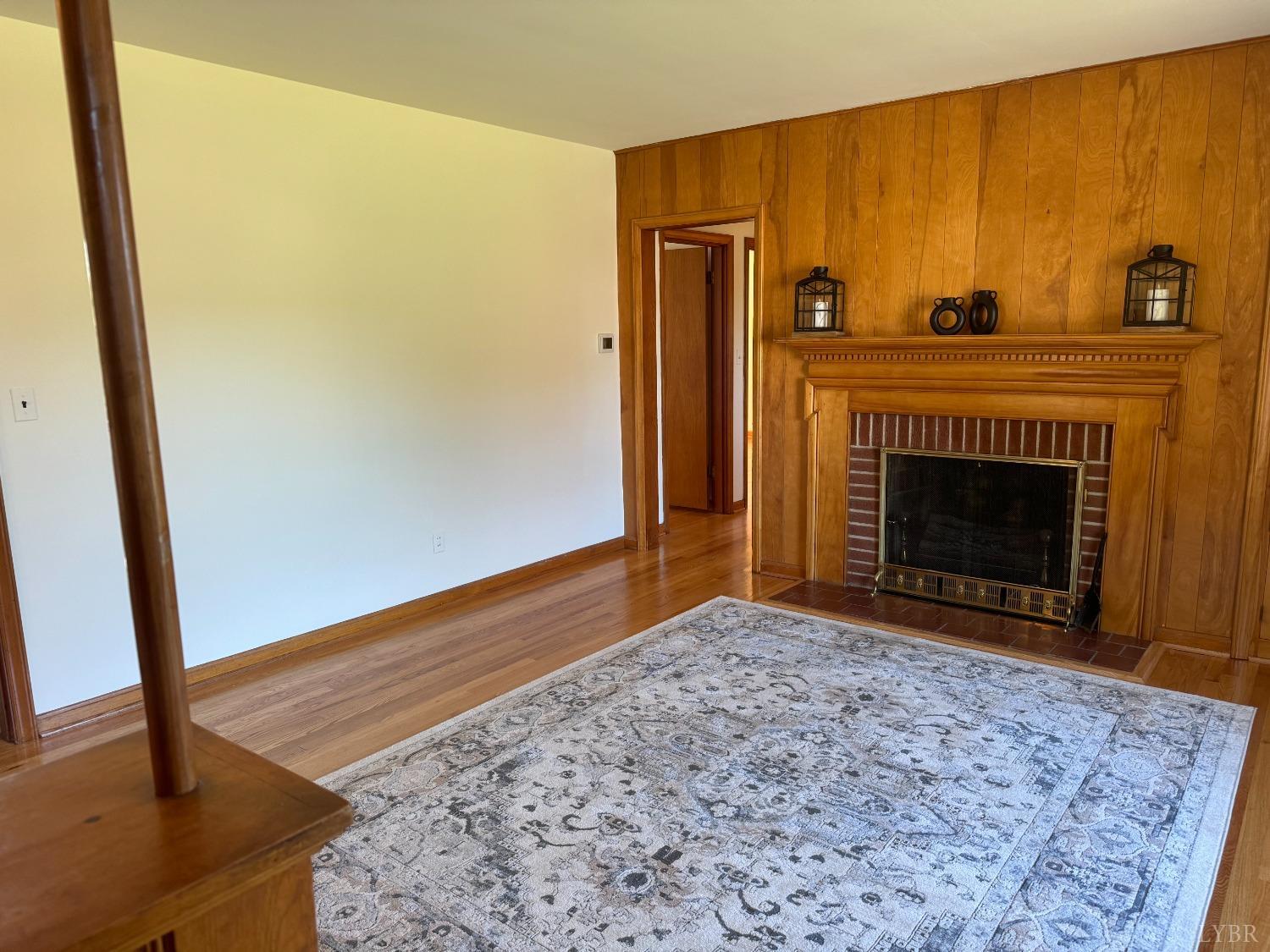 1128 Glenfield Drive, Lynchburg, Virginia image 2