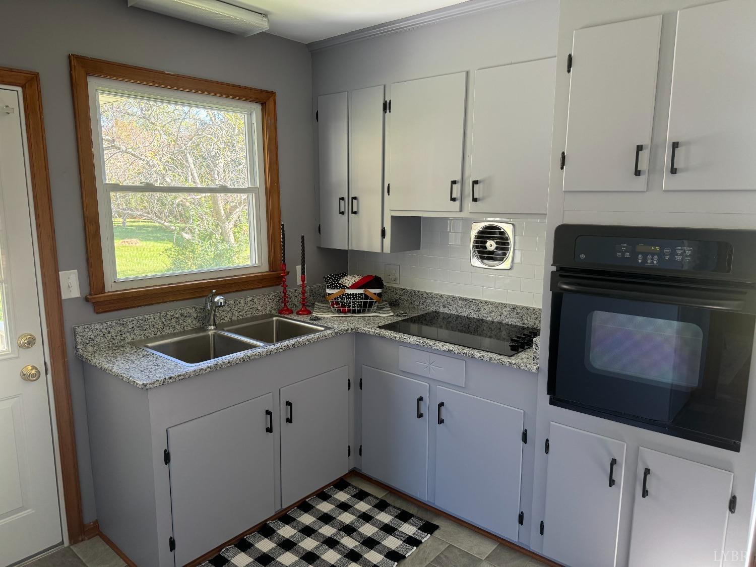 1128 Glenfield Drive, Lynchburg, Virginia image 24