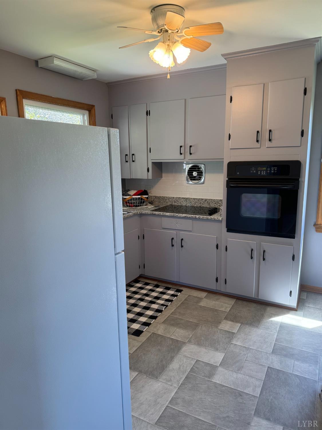 1128 Glenfield Drive, Lynchburg, Virginia image 22