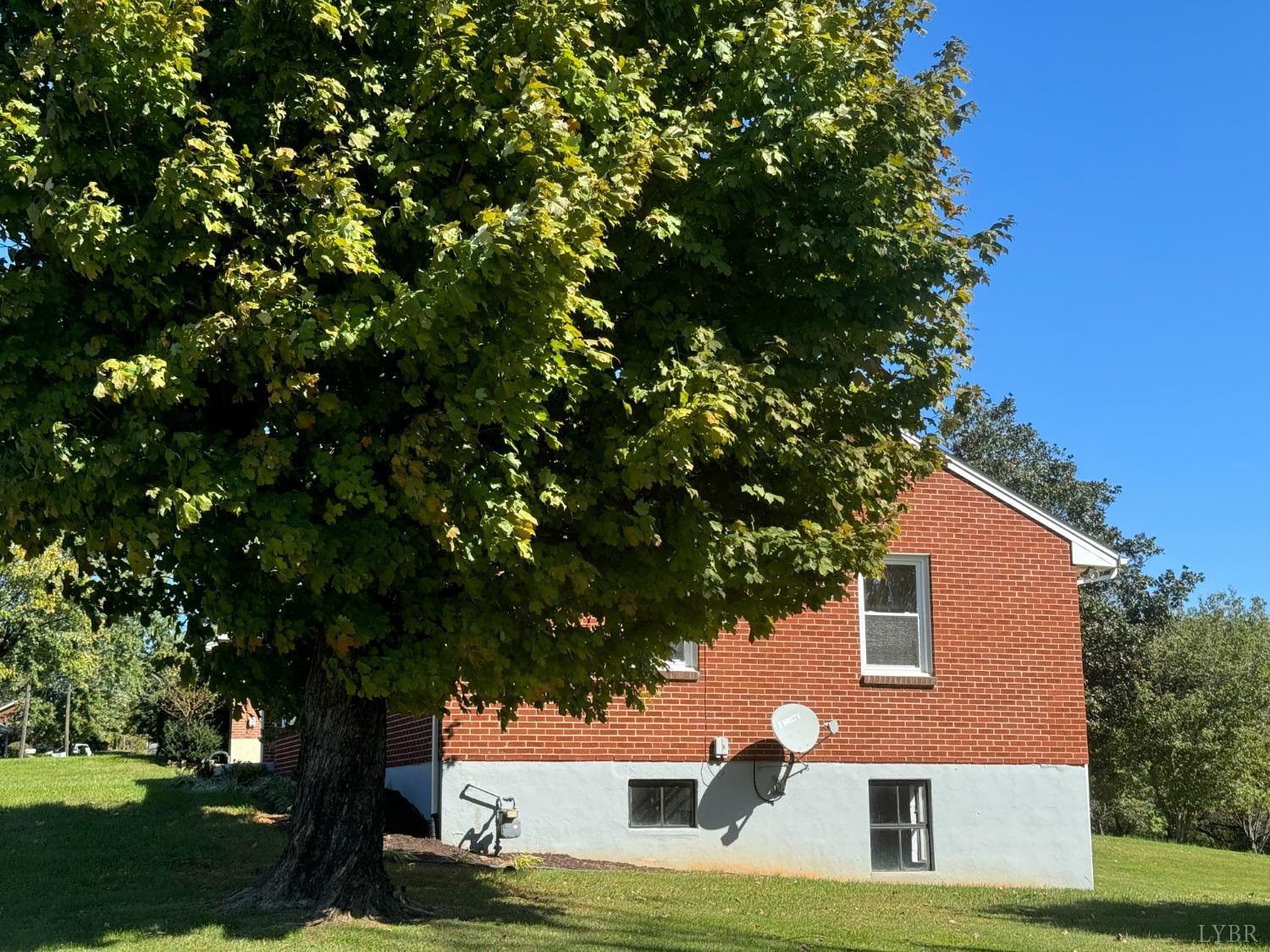 1128 Glenfield Drive, Lynchburg, Virginia image 44