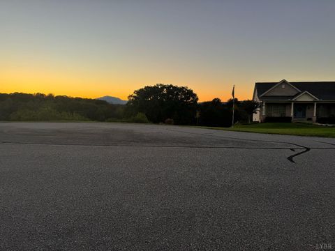 Tiny photo for 45 Halsey Court, Wirtz, VA 24184 (MLS # 362426)