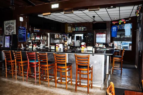 Tiny photo for 3007 Fort Avenue, Lynchburg, VA 24501 (MLS # 362876)