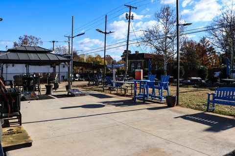 Tiny photo for 3007 Fort Avenue, Lynchburg, VA 24501 (MLS # 362876)