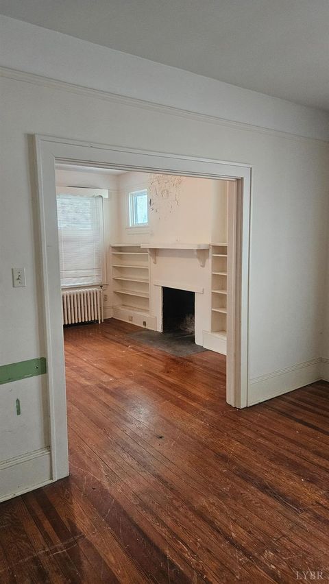 Tiny photo for 746 Peaks Street, Bedford, VA 24523 (MLS # 364406)