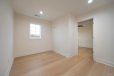 Tiny photo for 1127 Live Oak Court, Forest, VA 24551 (MLS # 363226)