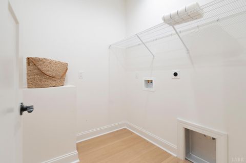 Tiny photo for 1127 Live Oak Court, Forest, VA 24551 (MLS # 363226)