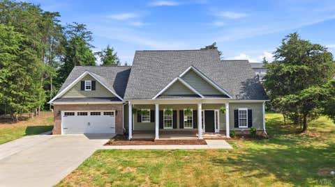 Homes For Sale - 1305 Daltons Drive<br/> Forest, VA 24551