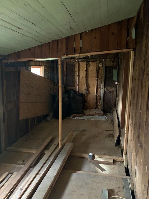 Tiny photo for 116 Sycamore Street, Brookneal, VA 24528 (MLS # 365126)