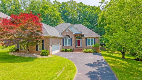 Photo of 137 Marguerite Drive, Lynchburg, VA 24502 (MLS # 368092)