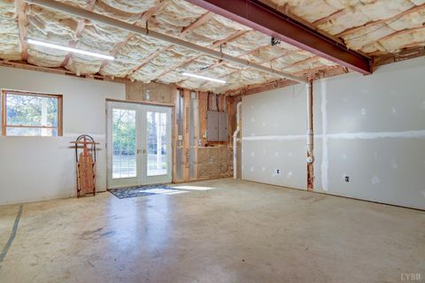 Tiny photo for 193 Fernridge Court, Madison Heights, VA 24572 (MLS # 362854)