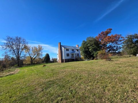Tiny photo for 9524 Darlington Heights Road, Farmville, VA 23901 (MLS # 363152)
