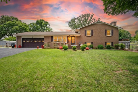 Photo of 510 Little Creek Road, Lynchburg, VA 24502 (MLS # 367088)