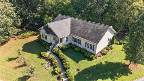 Mobile Home For Sale - 1030 Hunters Hollow Road<br/> Goode, VA 24556