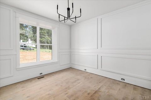 Tiny photo for 109 Two Creek Drive, Lynchburg, VA 24502 (MLS # 363181)