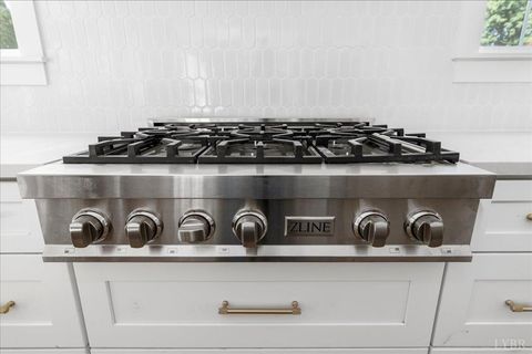 Tiny photo for 109 Two Creek Drive, Lynchburg, VA 24502 (MLS # 363181)